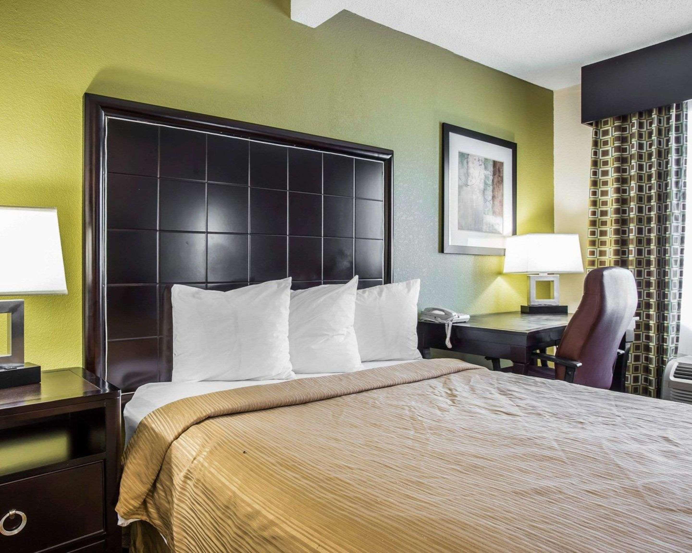 Quality Inn Greenwood Hwy 25 Екстериор снимка