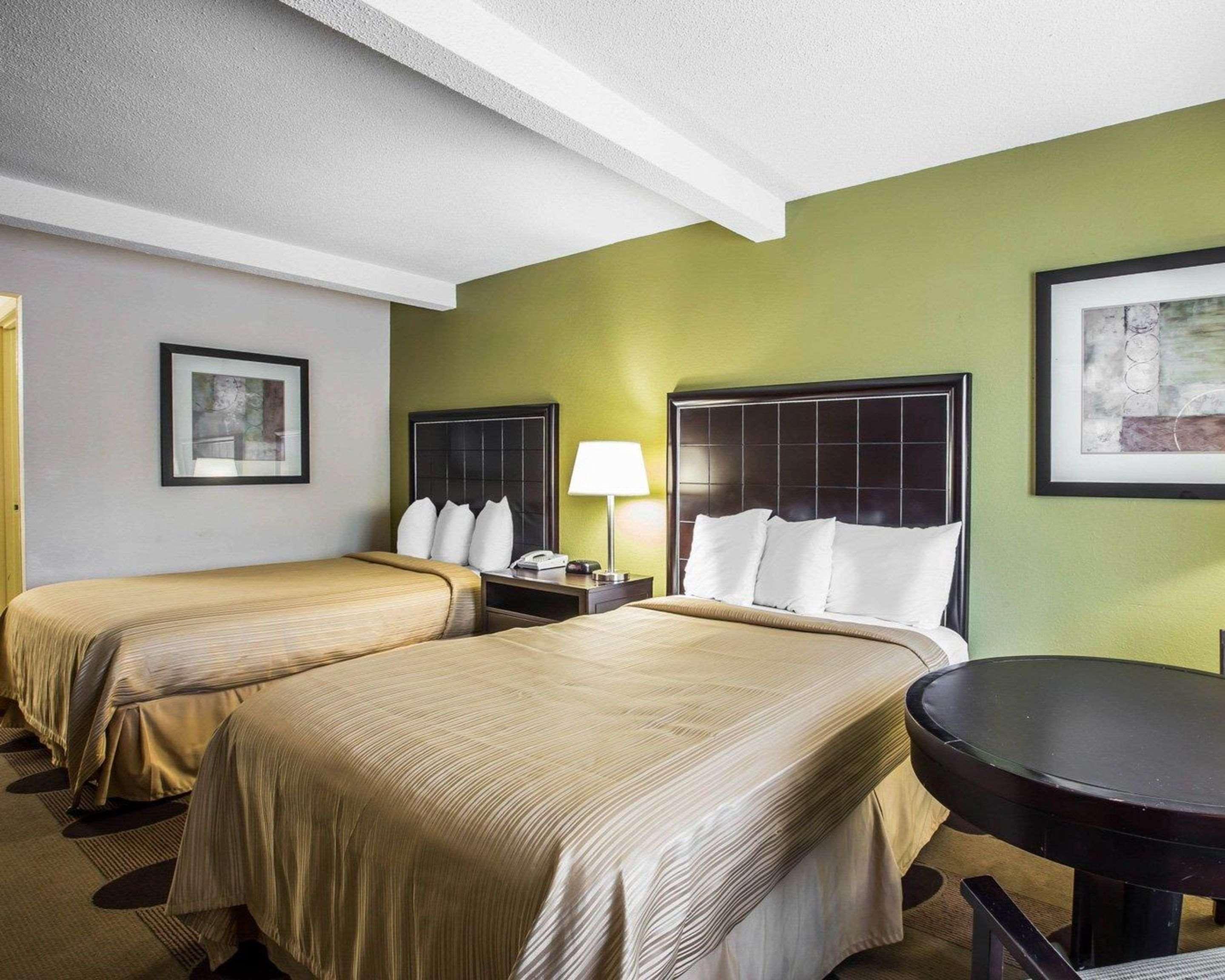 Quality Inn Greenwood Hwy 25 Екстериор снимка