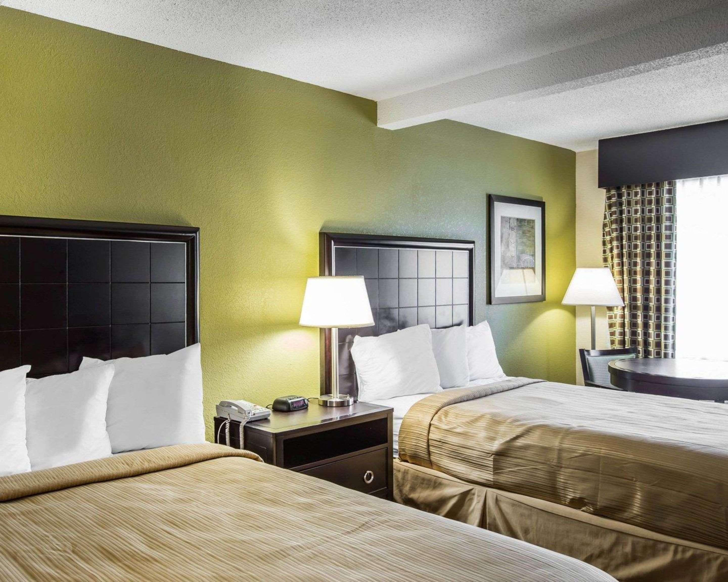 Quality Inn Greenwood Hwy 25 Екстериор снимка