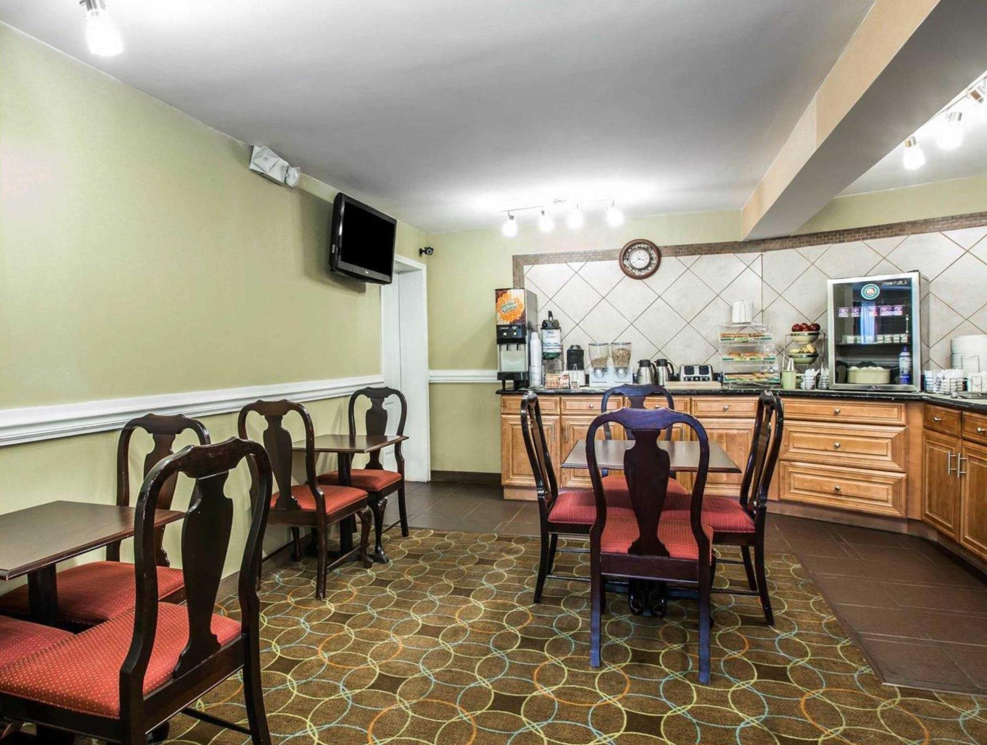 Quality Inn Greenwood Hwy 25 Екстериор снимка