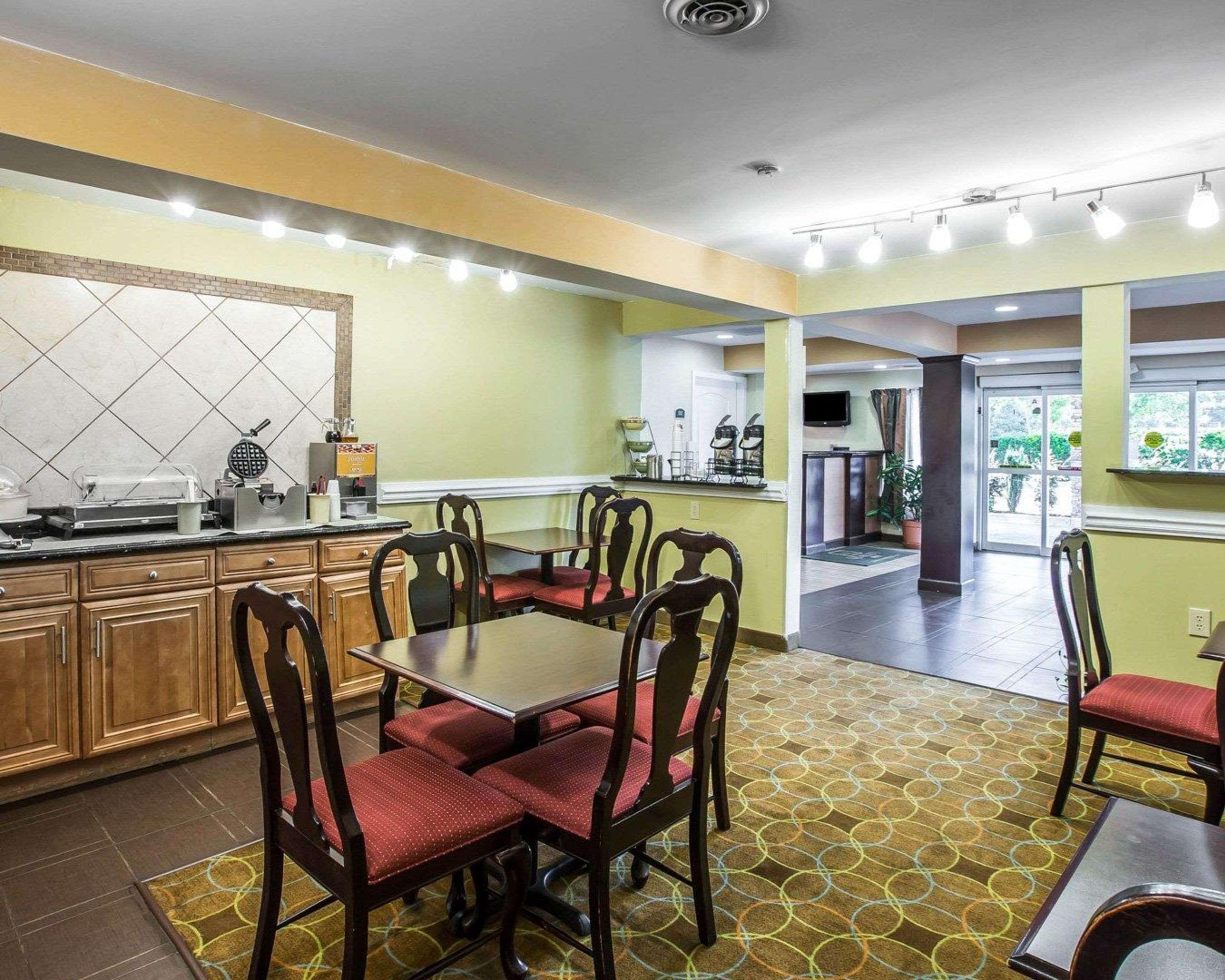 Quality Inn Greenwood Hwy 25 Екстериор снимка