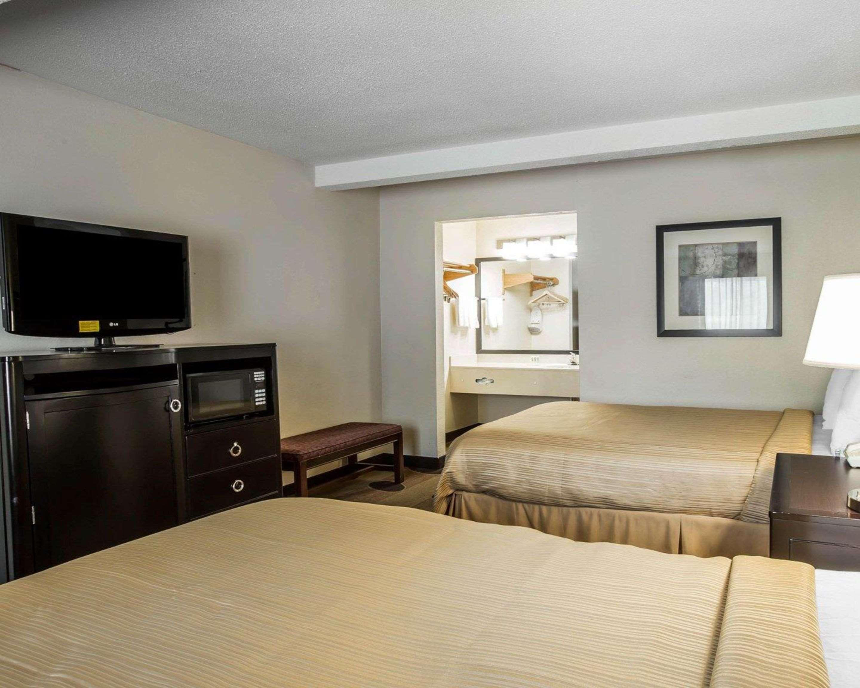 Quality Inn Greenwood Hwy 25 Екстериор снимка