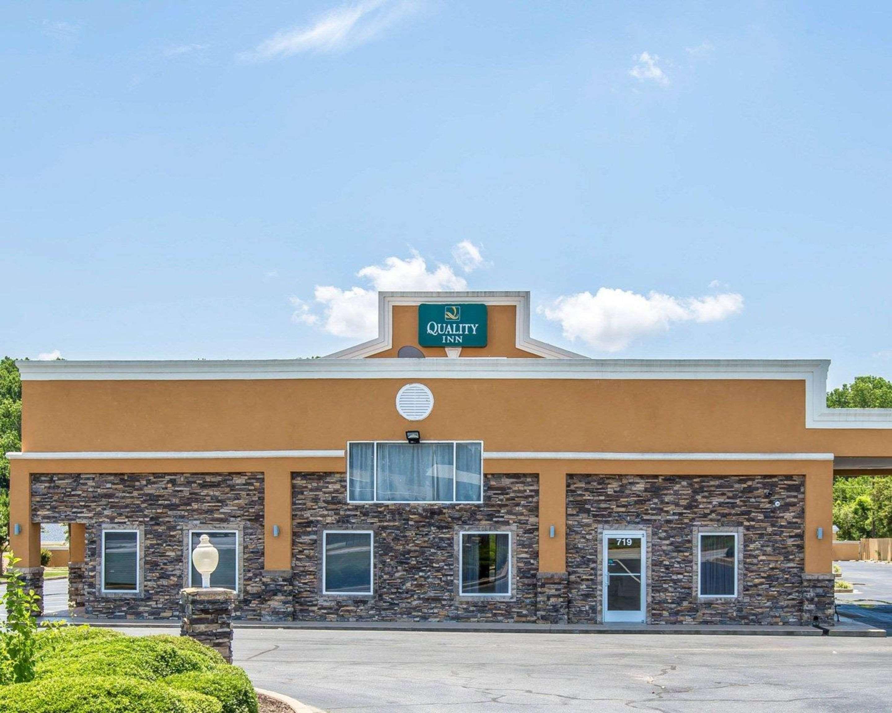 Quality Inn Greenwood Hwy 25 Екстериор снимка